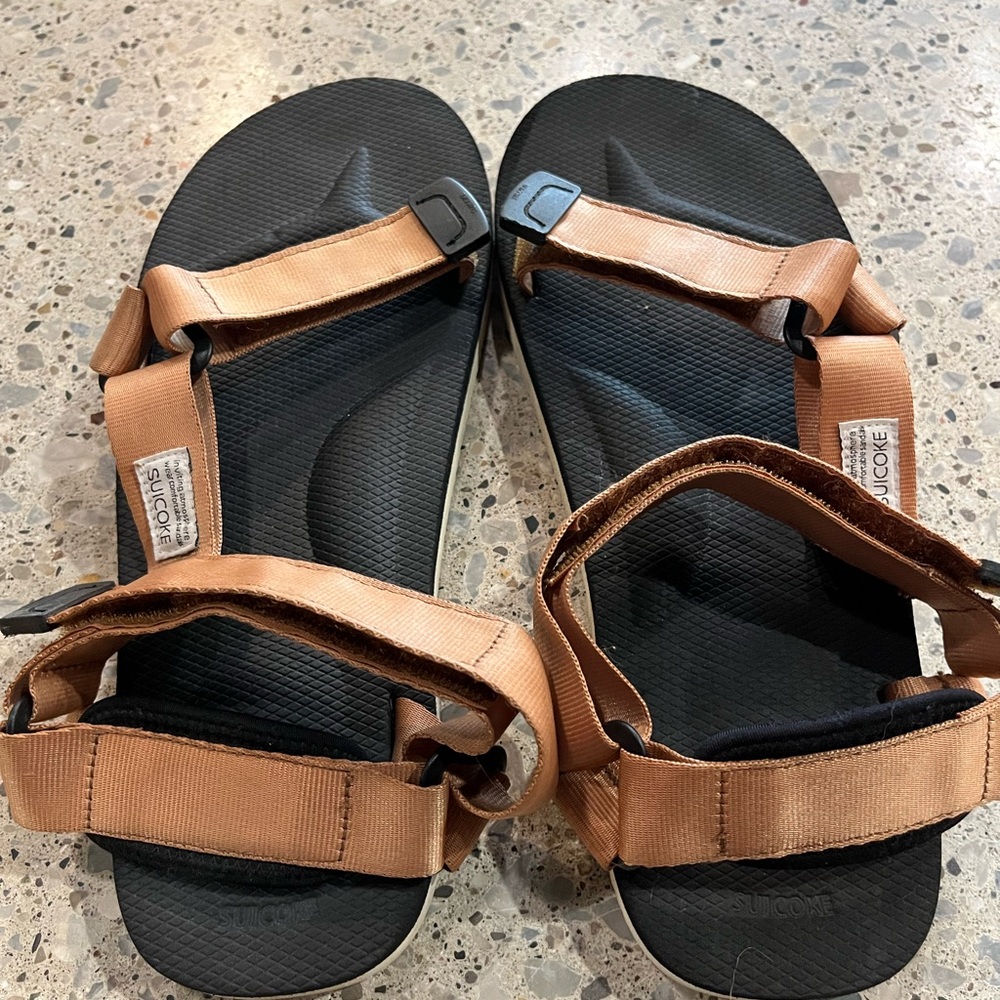 Suicoke Black and Brown Strap Sandals